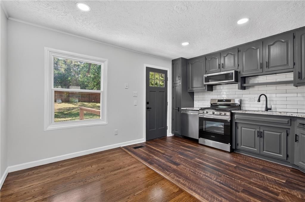 6303 E 153rd Street — photo 12