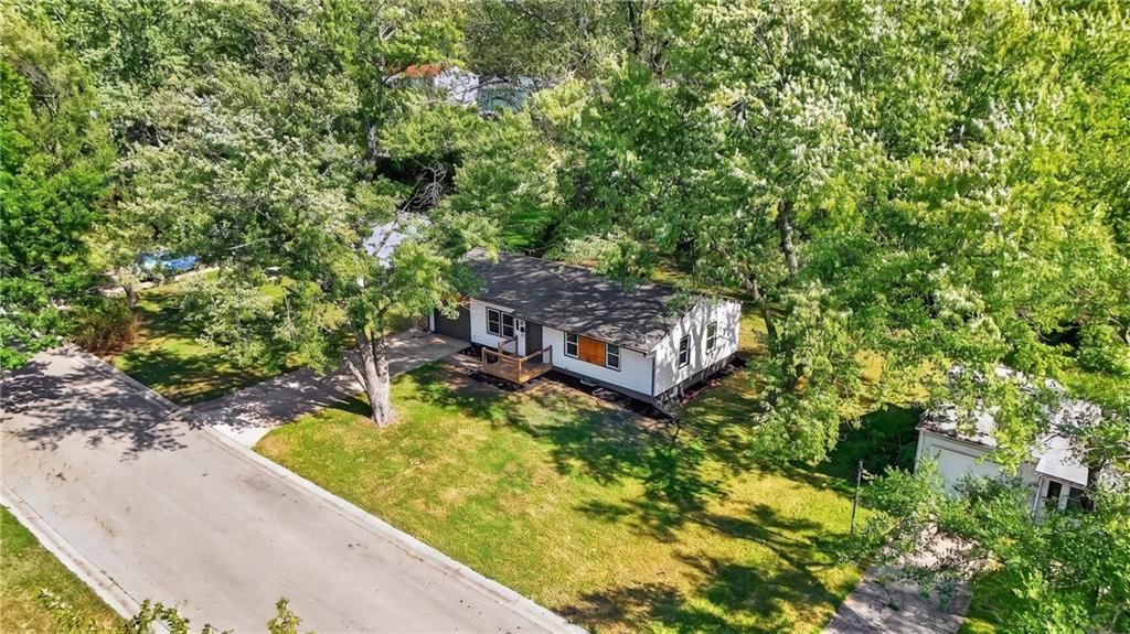 6303 E 153rd Street — photo 37
