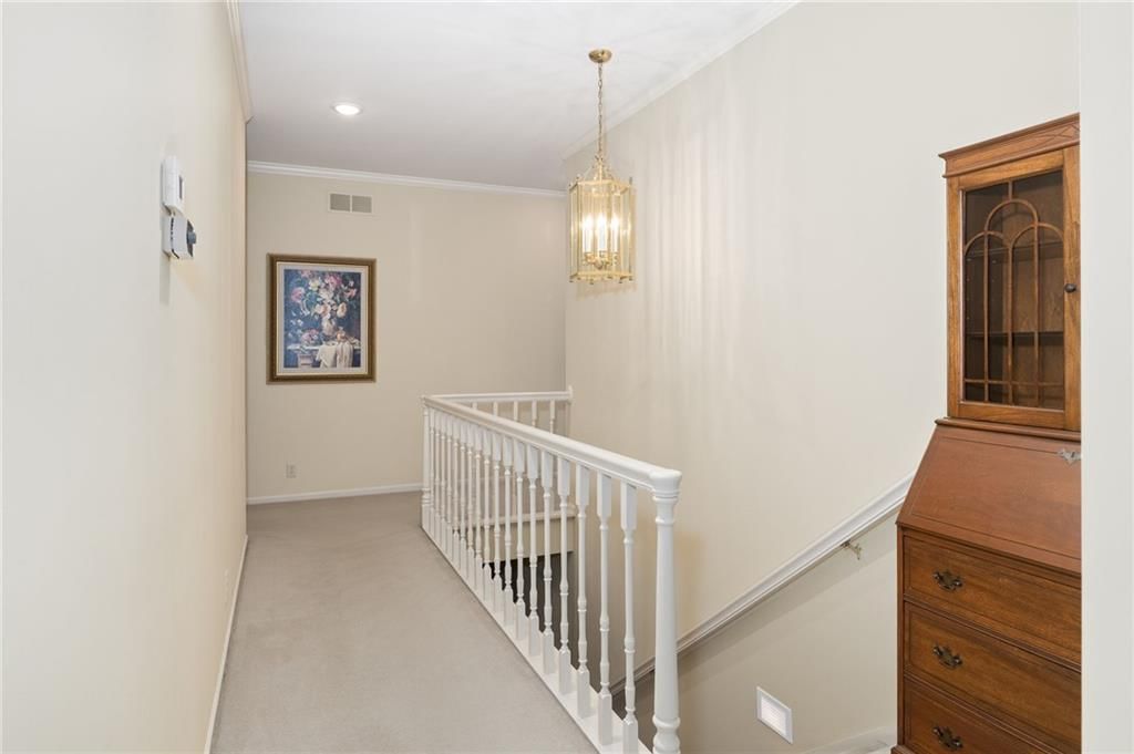 2309 Buckingham Street — photo 27