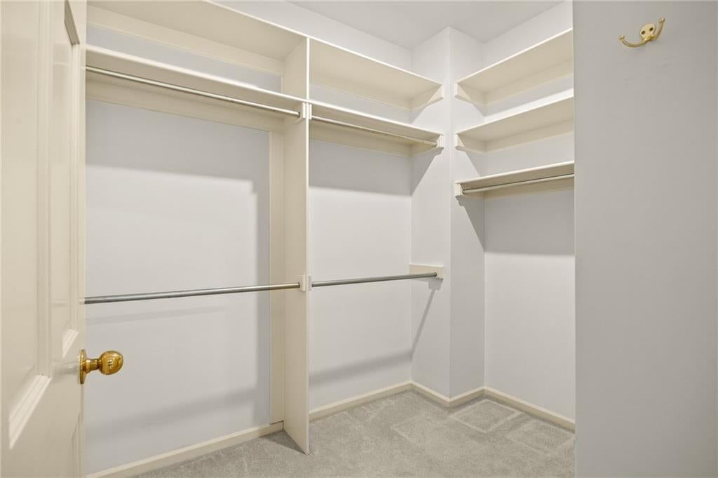 2309 Buckingham Street — photo 36