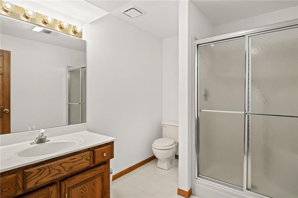 2309 Buckingham Street — photo 46