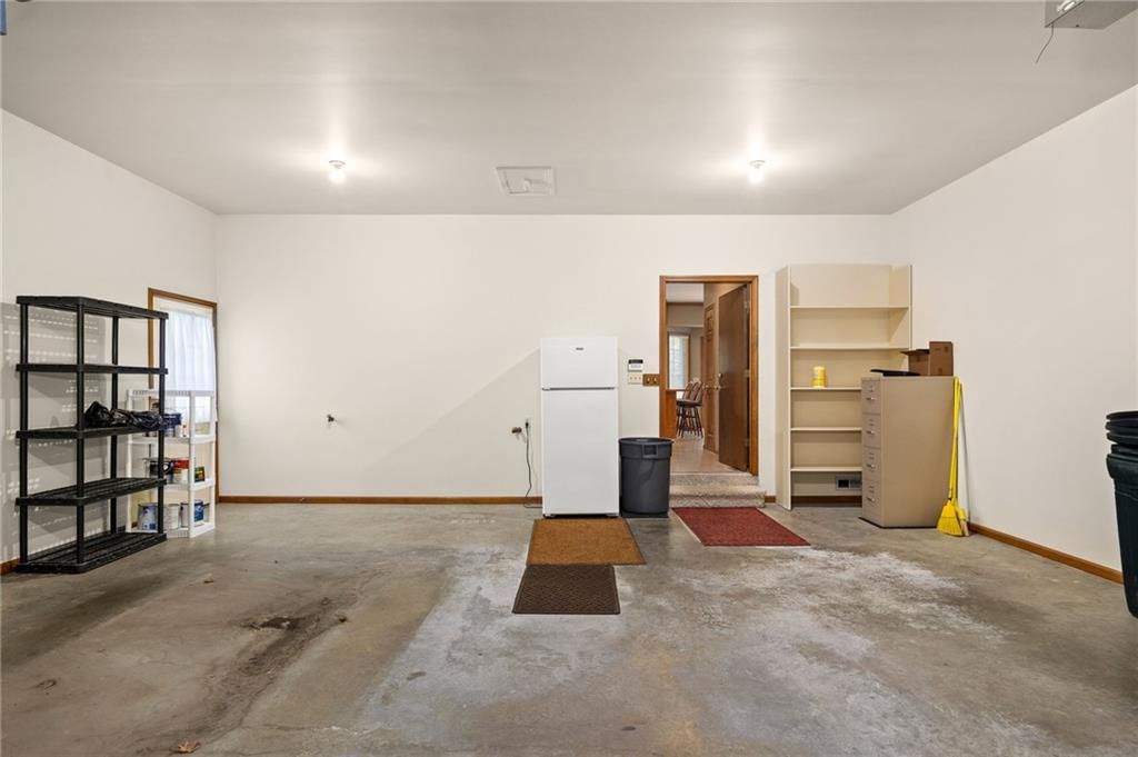 2309 Buckingham Street — photo 56