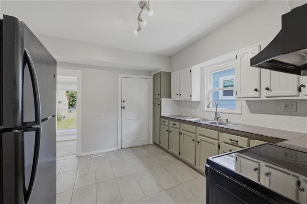 620 Northrup Avenue — photo 12