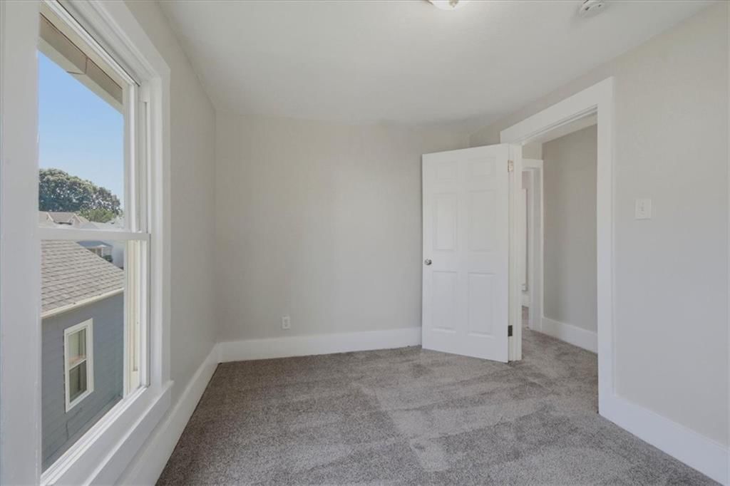 620 Northrup Avenue — photo 18
