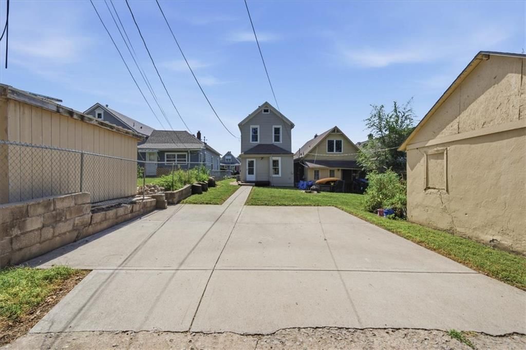 620 Northrup Avenue — photo 25