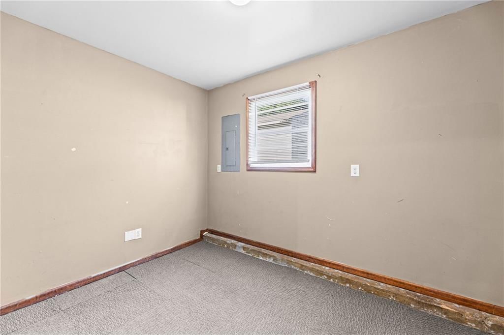 905 Main Street — photo 21