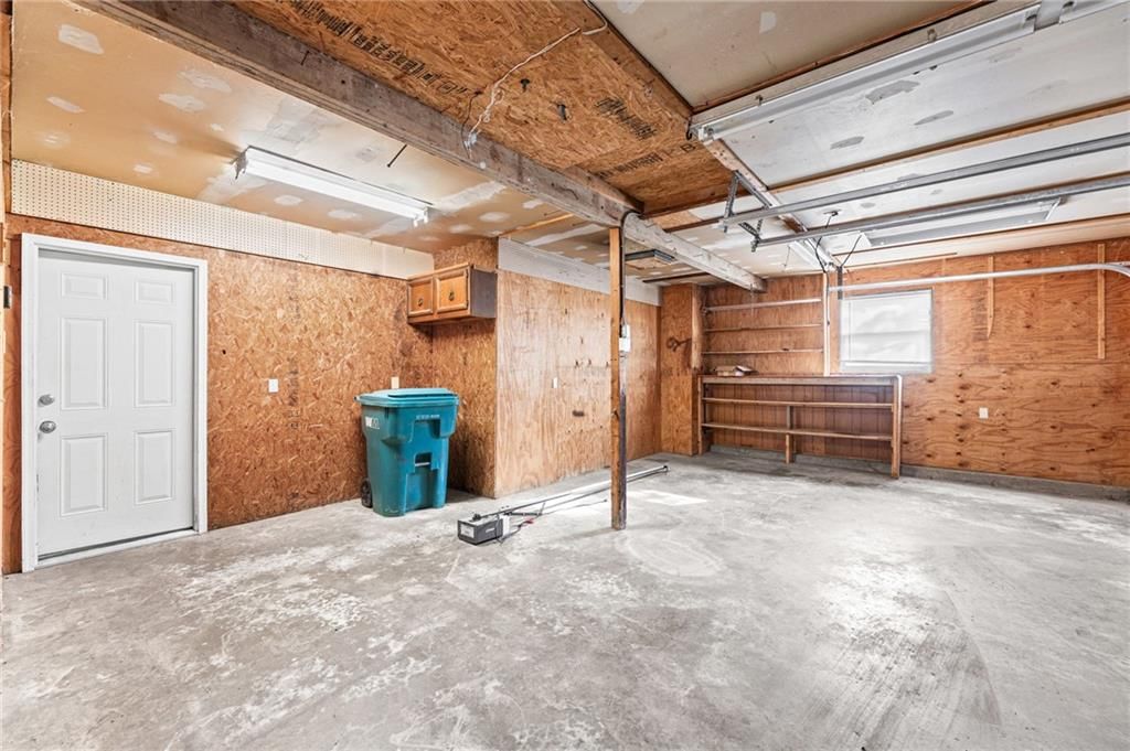 905 Main Street — photo 34