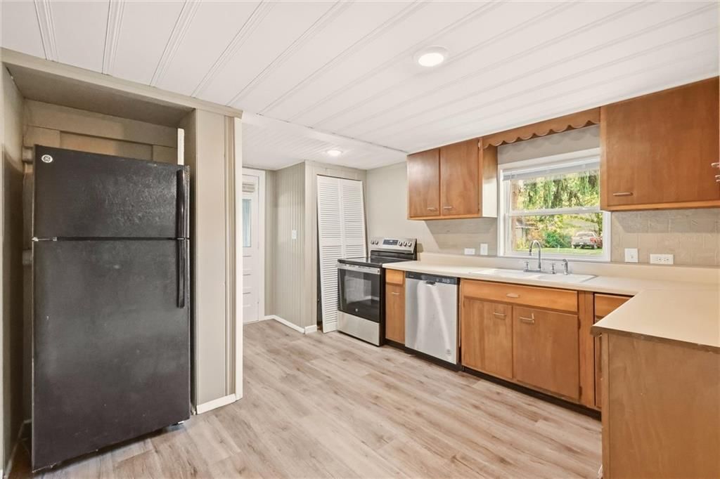 203 N Connor Street — photo 11