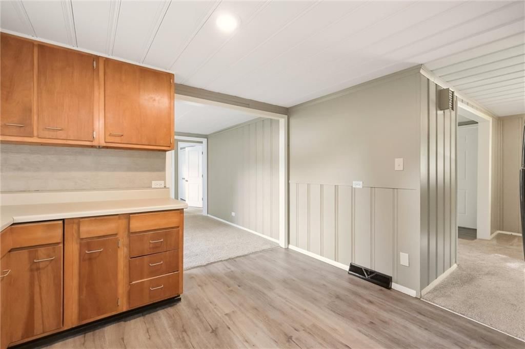 203 N Connor Street — photo 14