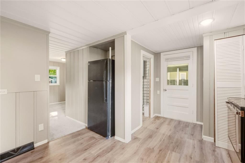 203 N Connor Street — photo 15