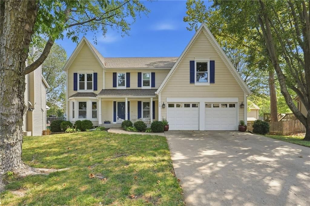730 N Overlook Drive — photo 1
