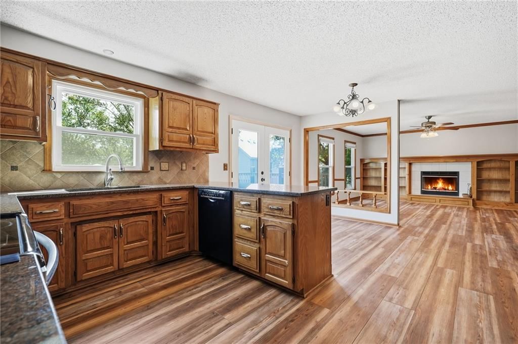 730 N Overlook Drive — photo 10