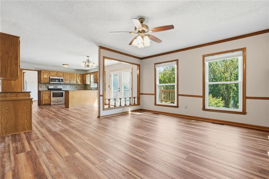 730 N Overlook Drive — photo 14