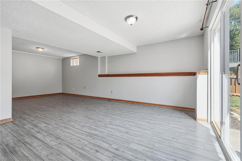 730 N Overlook Drive — photo 28