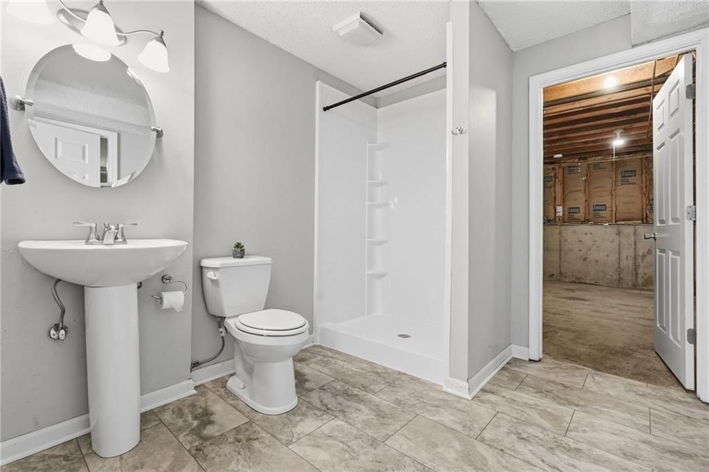 730 N Overlook Drive — photo 29