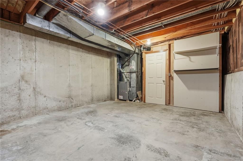 730 N Overlook Drive — photo 32