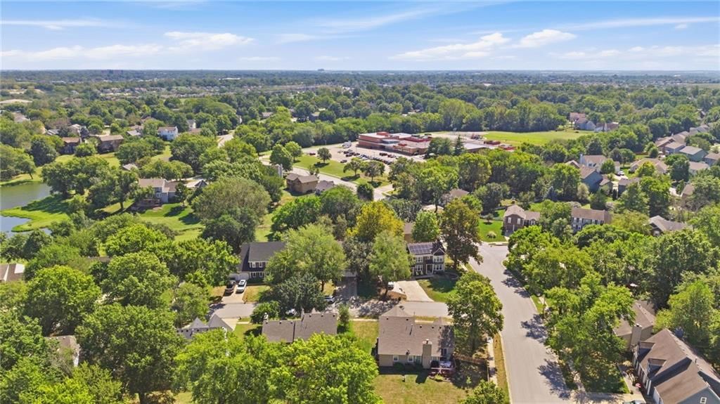 730 N Overlook Drive — photo 38