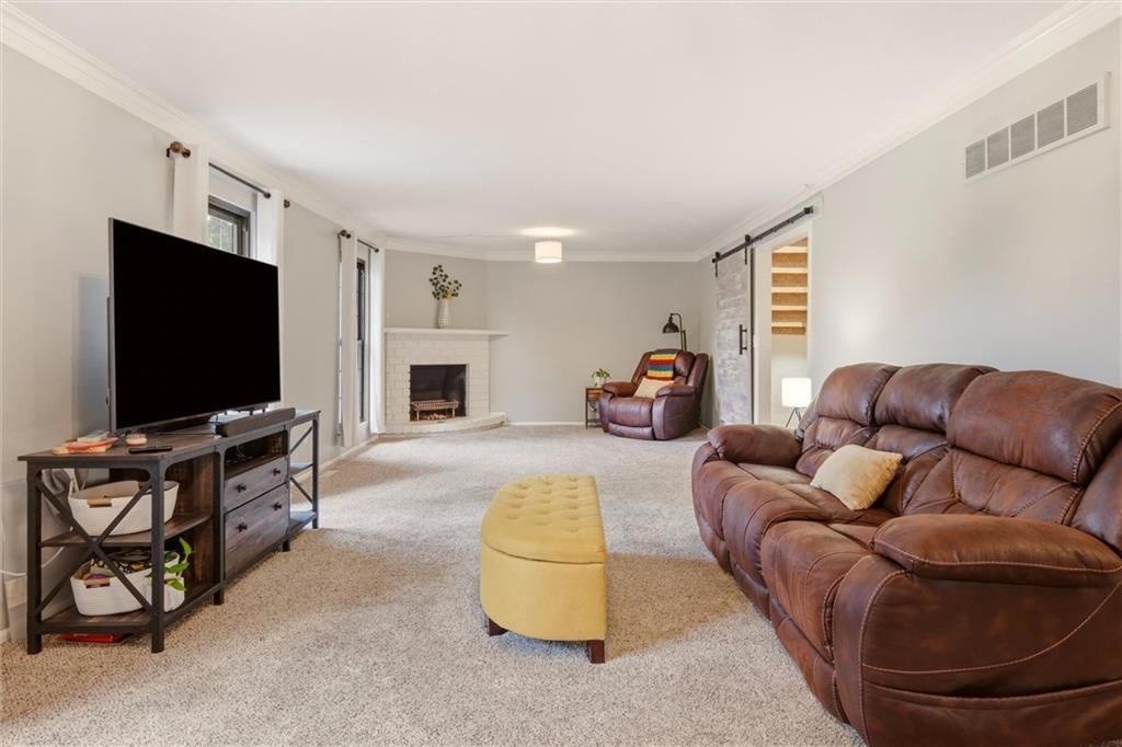 10258 Cedarbrooke Lane — photo 12