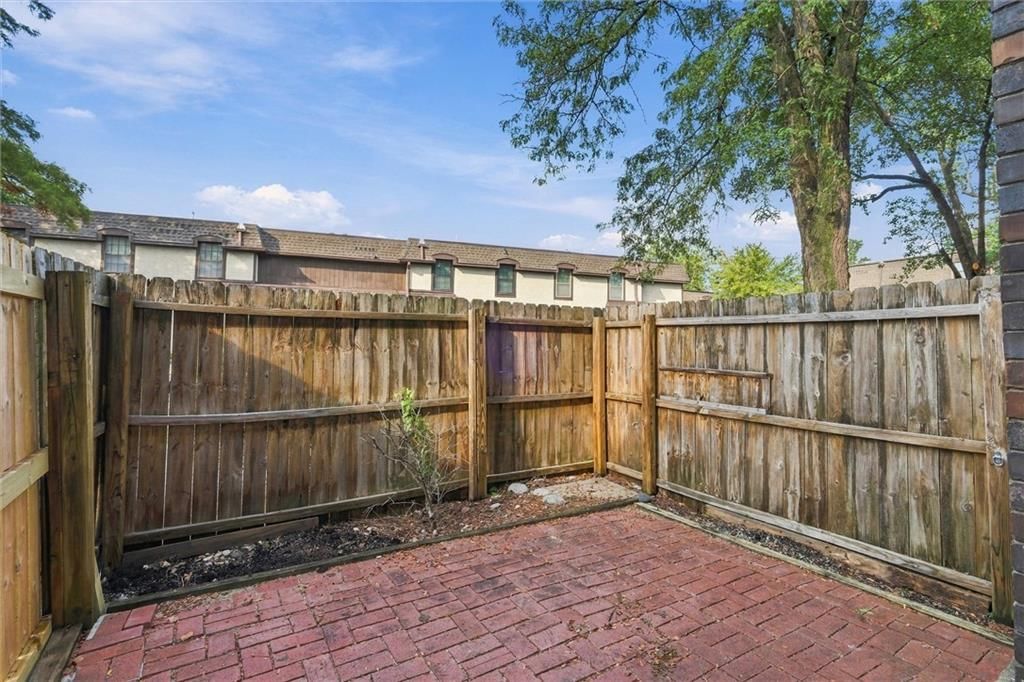 10258 Cedarbrooke Lane — photo 34