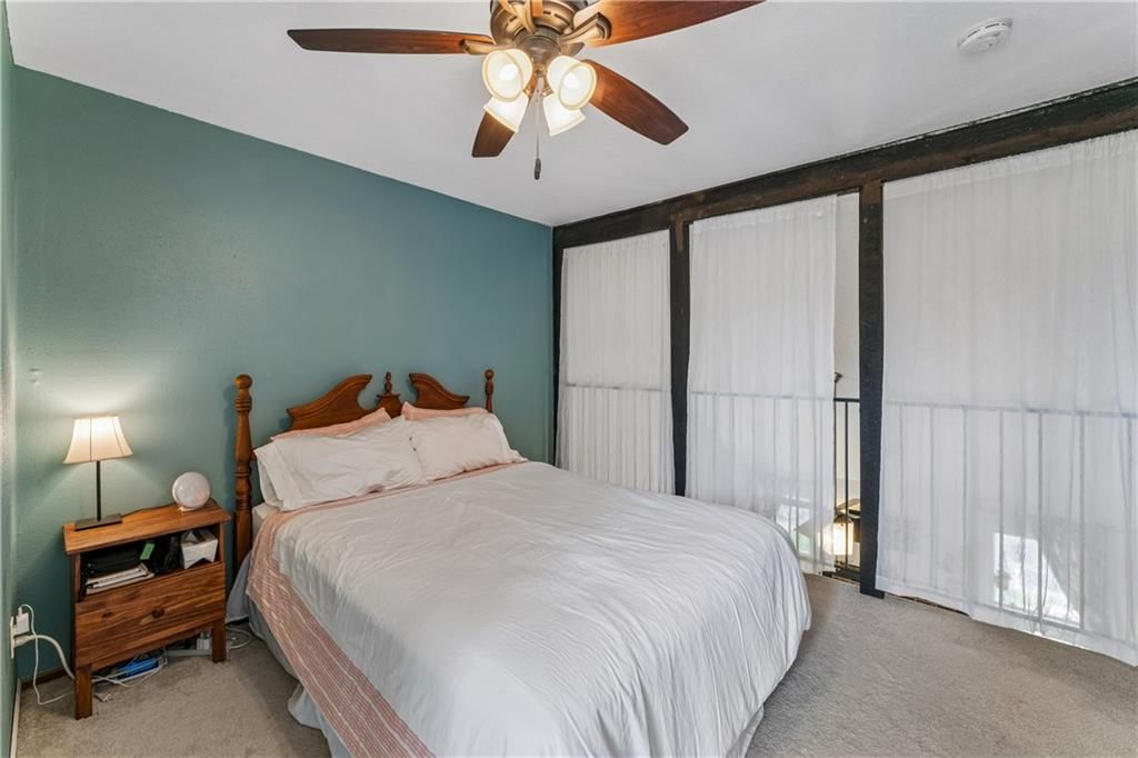 5733 N London Avenue — photo 23