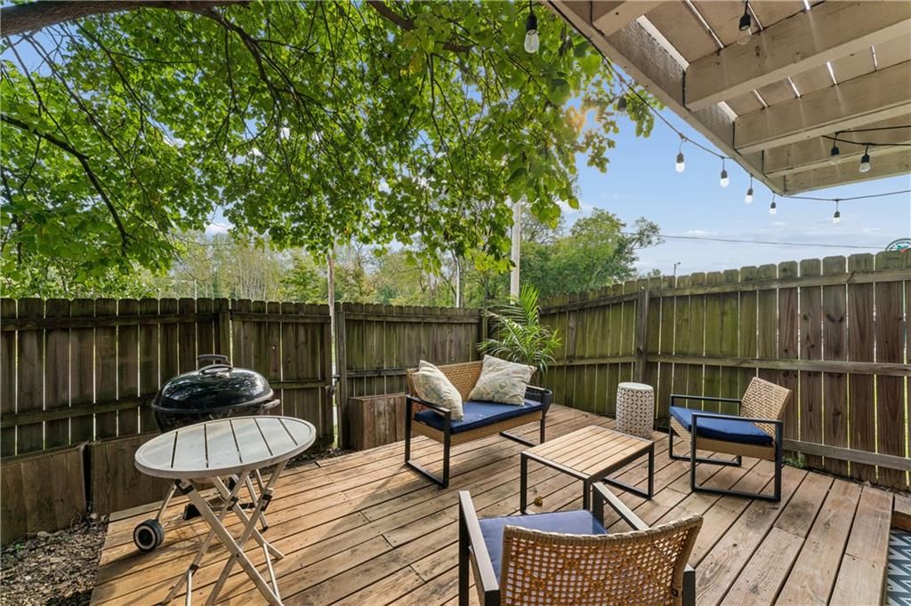 5733 N London Avenue — photo 36