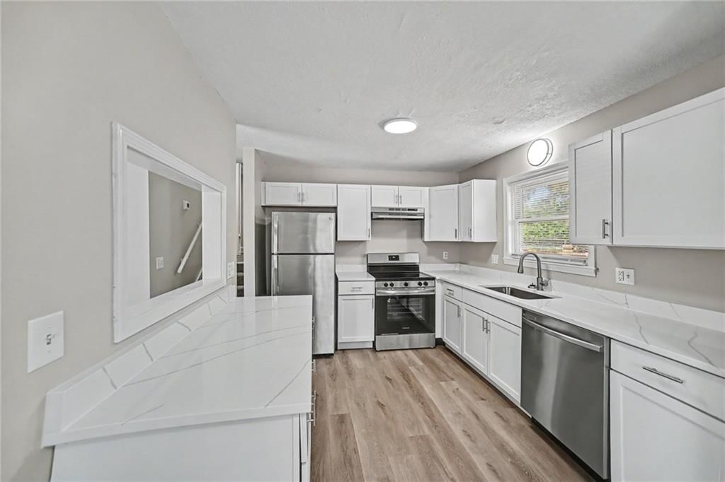7820 NE San Rafael Drive — photo 7