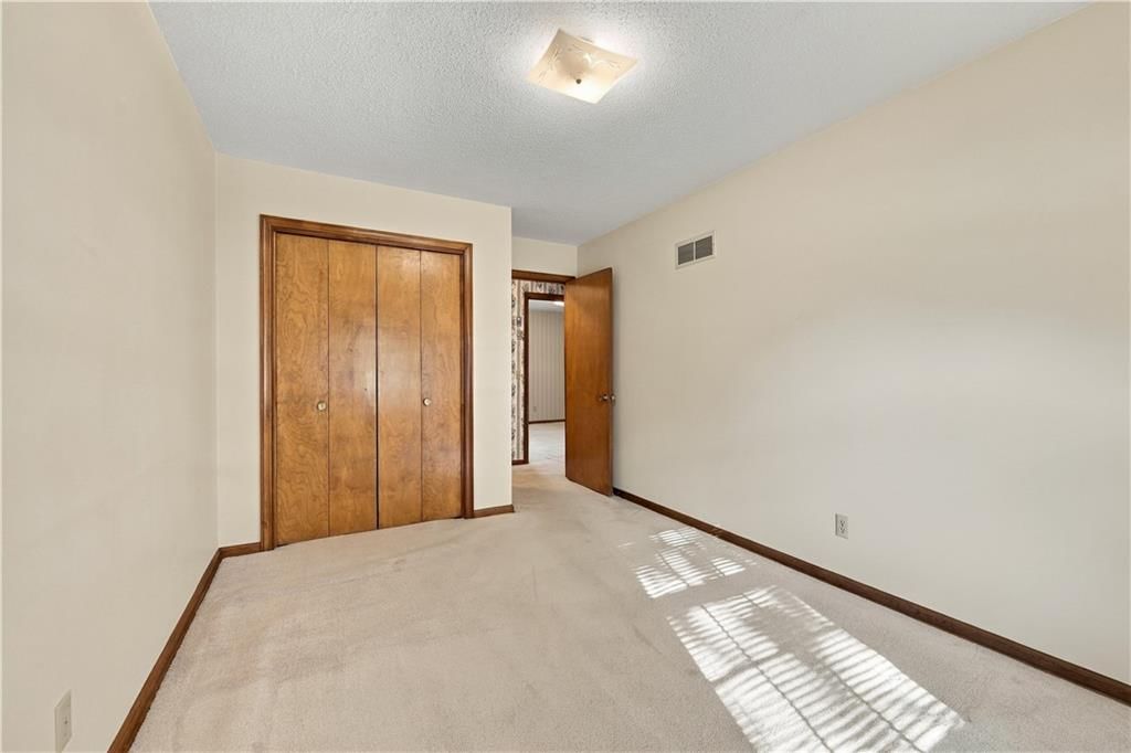 5106 Osage Avenue — photo 16