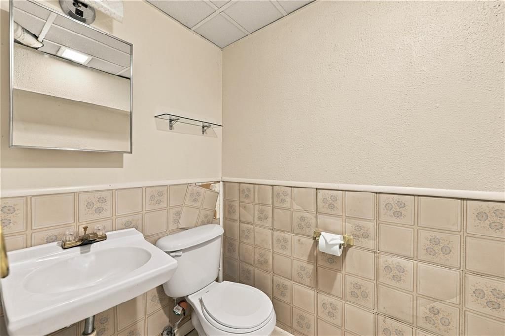 5106 Osage Avenue — photo 24