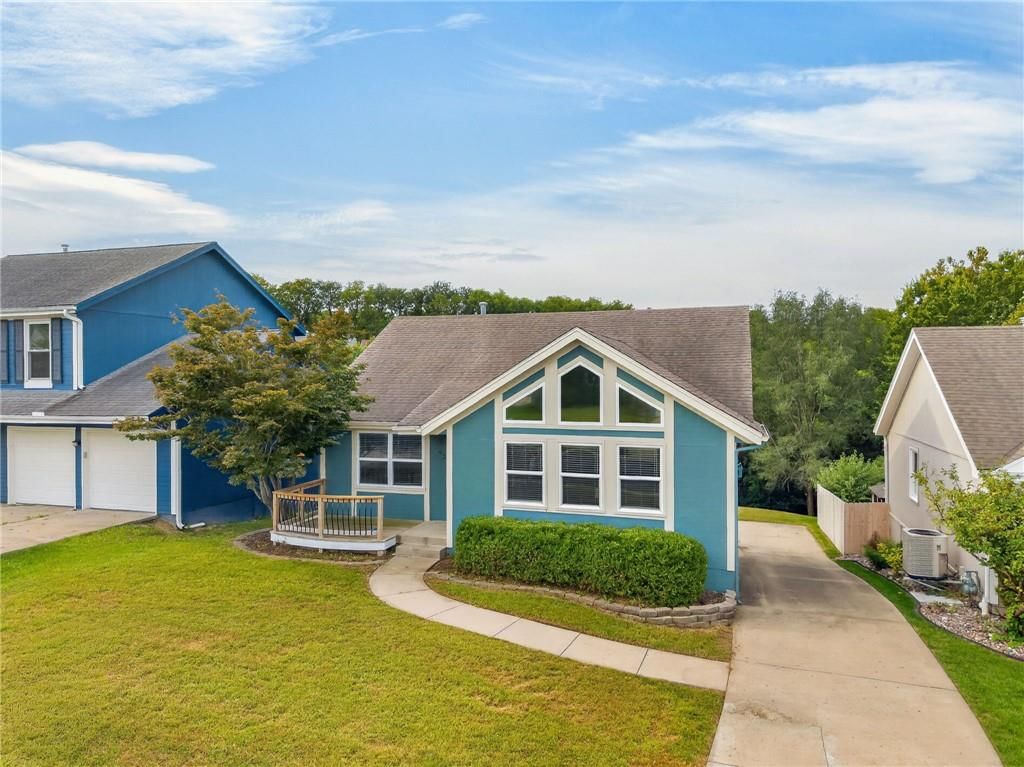 929 NW 63rd Street, Kansas City, MO: listing photo 3
