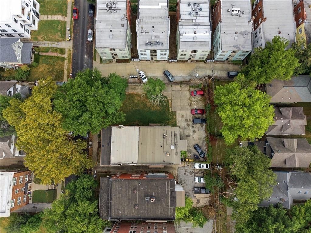 3813 Central Street — photo 10