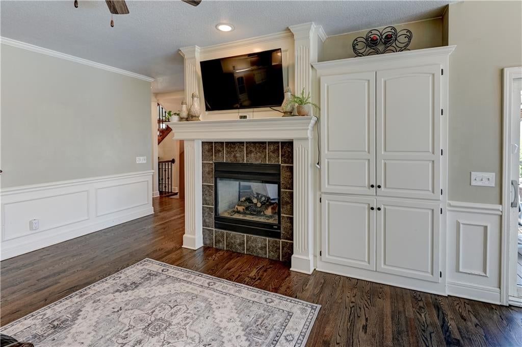 411 NE BITTER CREEK Road — photo 29