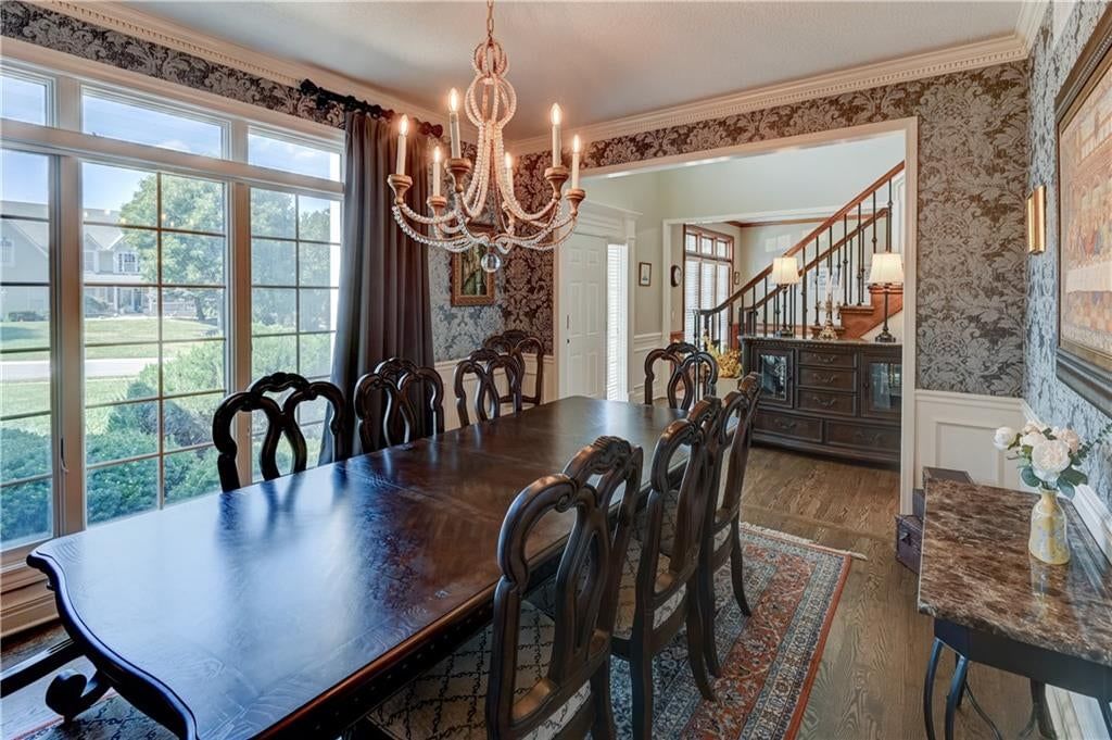 411 NE BITTER CREEK Road — photo 30