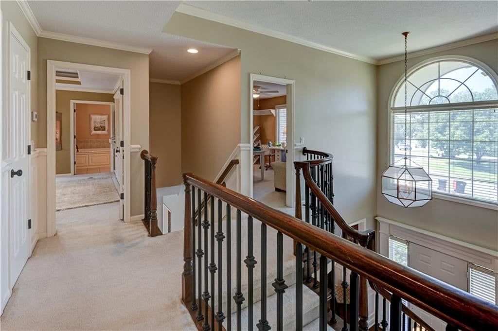 411 NE BITTER CREEK Road — photo 36