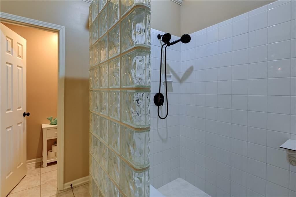 411 NE BITTER CREEK Road — photo 49