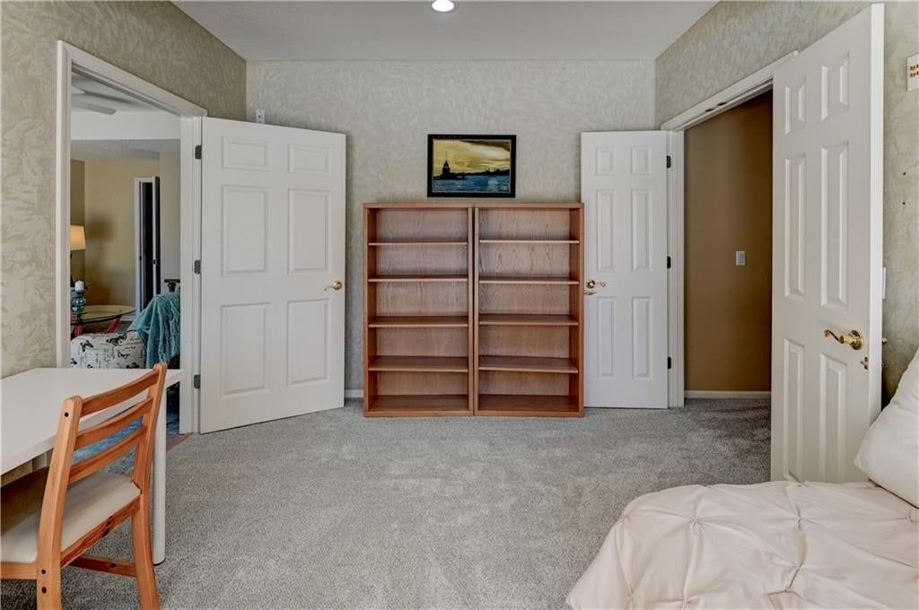 411 NE BITTER CREEK Road — photo 85