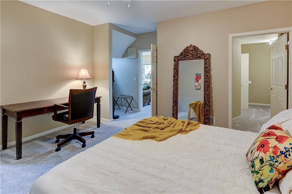 411 NE BITTER CREEK Road — photo 90
