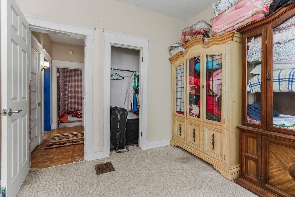 3224 E 6th Street — photo 13