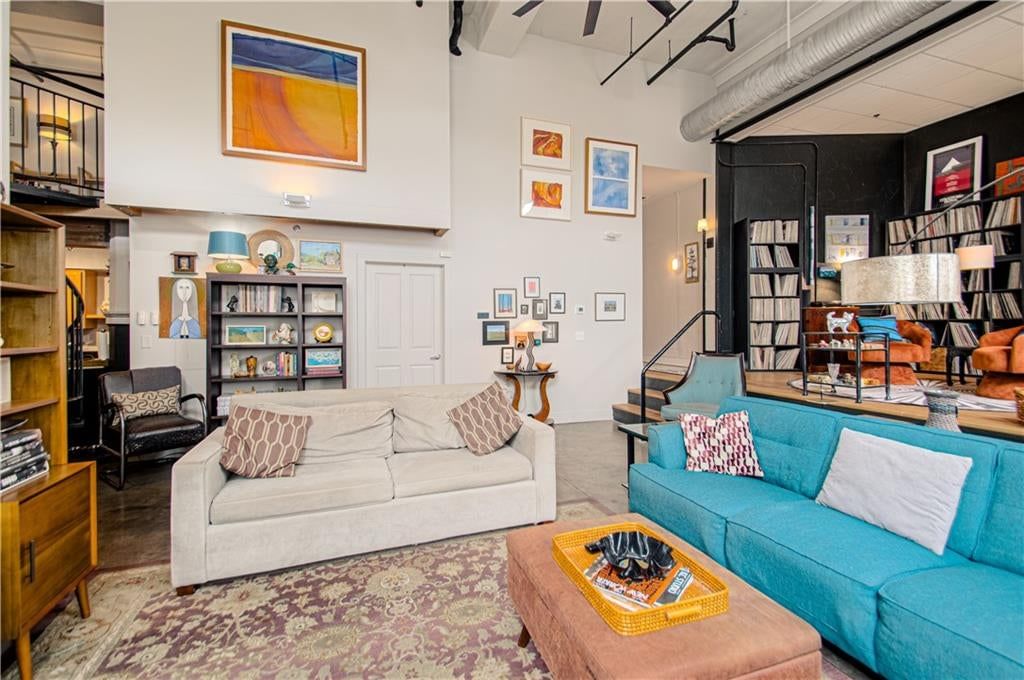523 Grand #1D Boulevard — photo 9