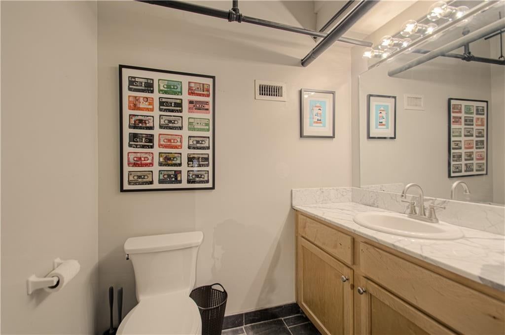 523 Grand #1D Boulevard — photo 27