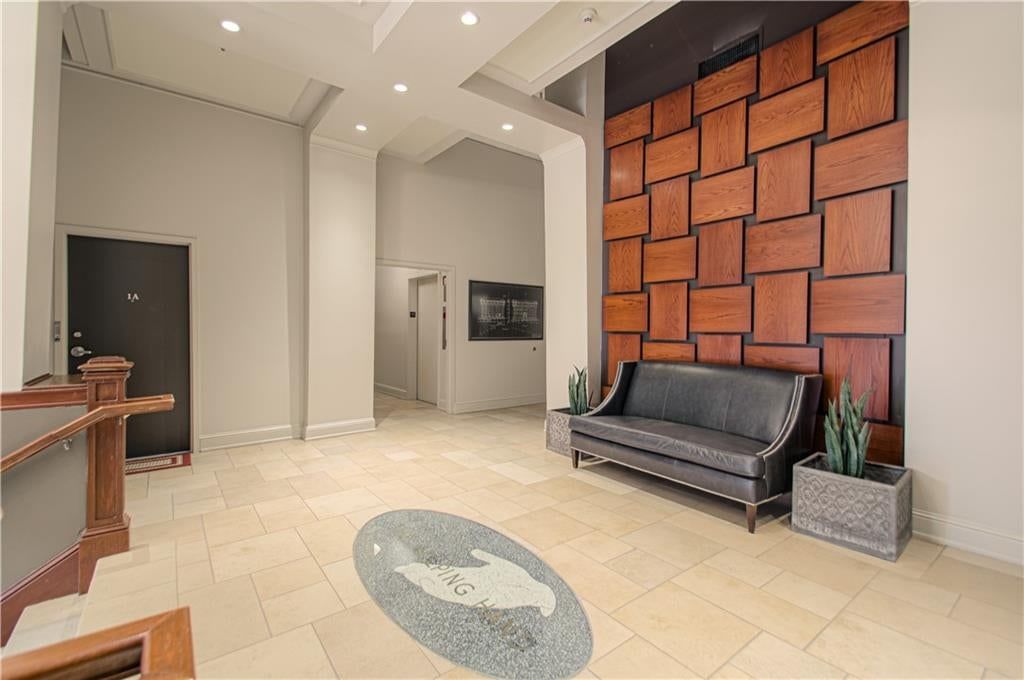 523 Grand #1D Boulevard — photo 32