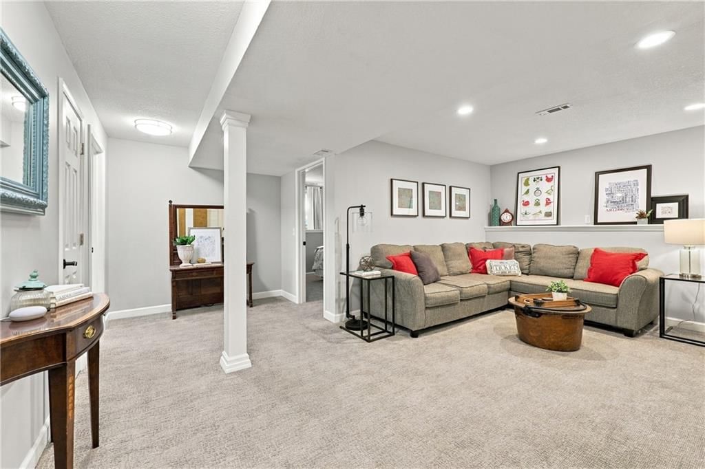2830 Sweet Briar Drive — photo 6