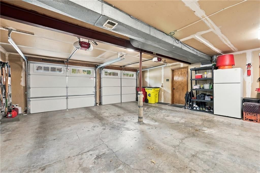 2830 Sweet Briar Drive — photo 33