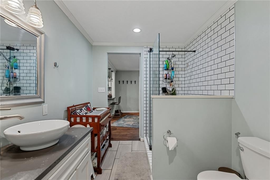 709 W Poor Street — photo 15