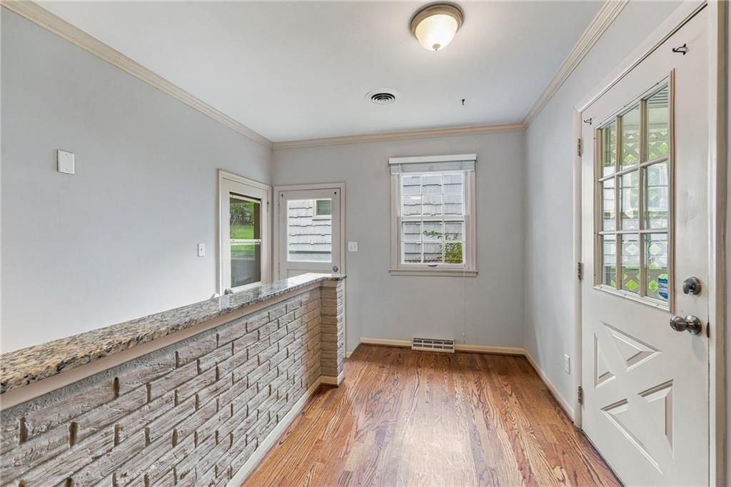8116 W 92nd Street — photo 15