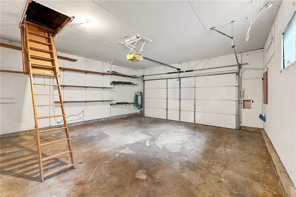 8116 W 92nd Street — photo 33