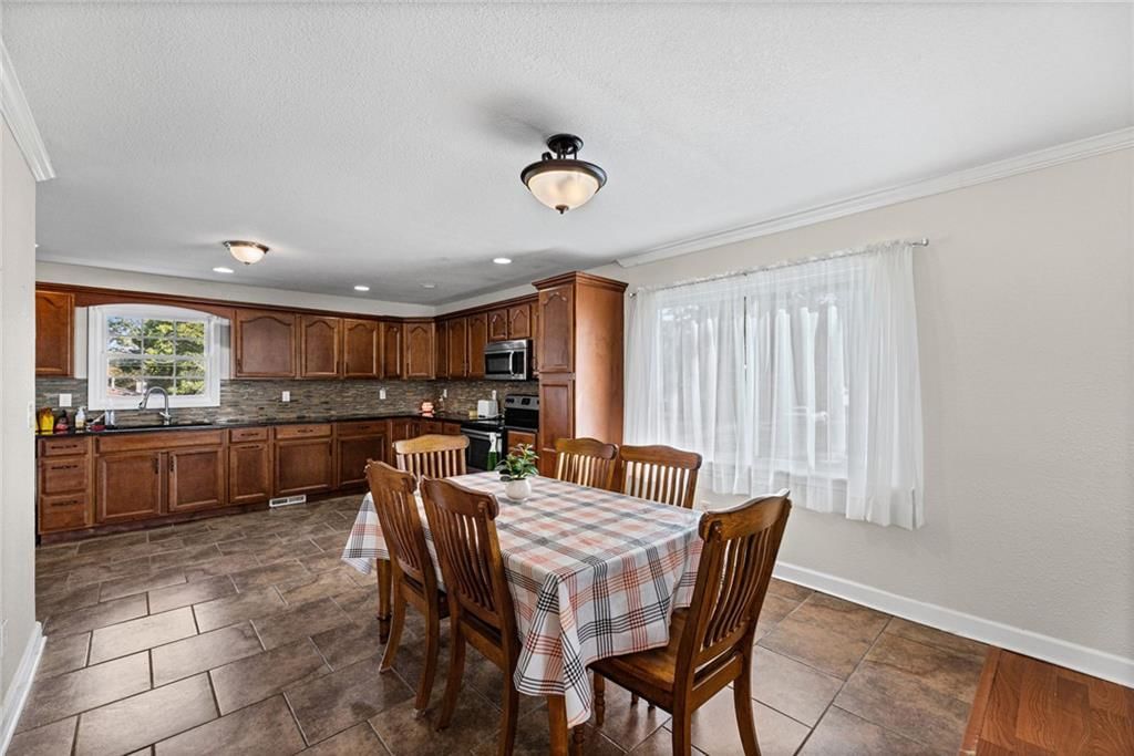 945 S Sycamore Street — photo 11