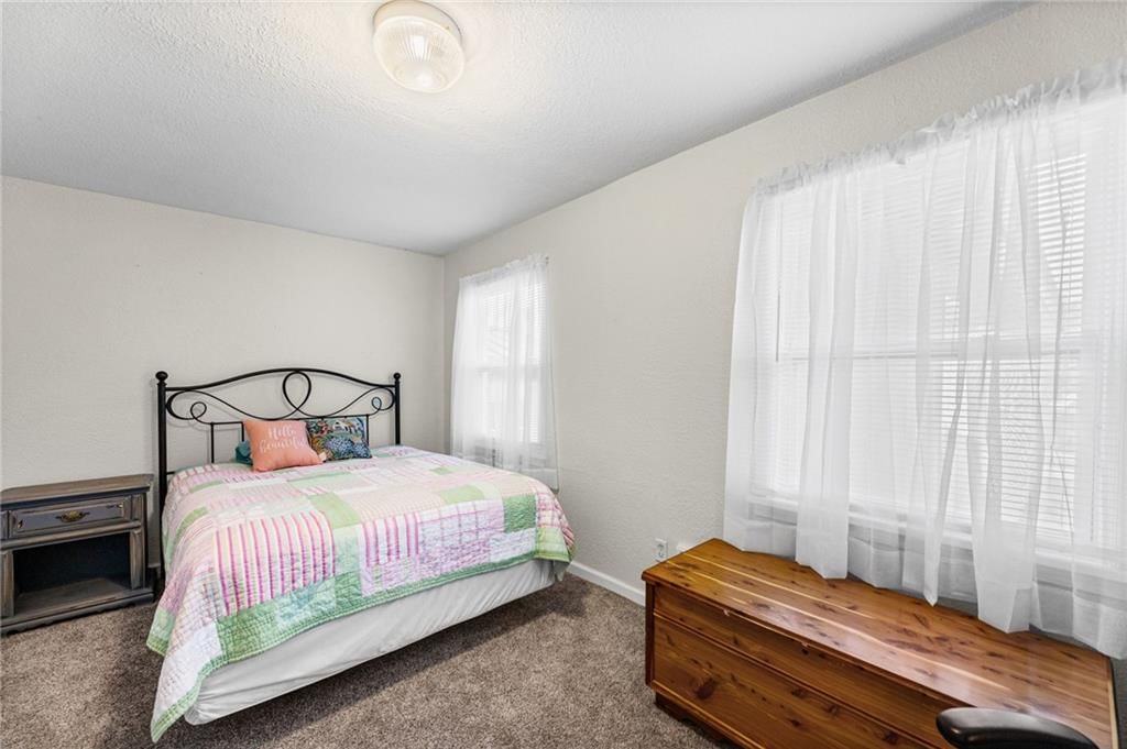945 S Sycamore Street — photo 28