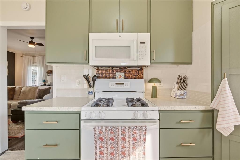 1523 W 39th Avenue — photo 14