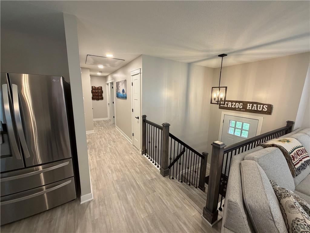 3609 N 154th Terrace — photo 10