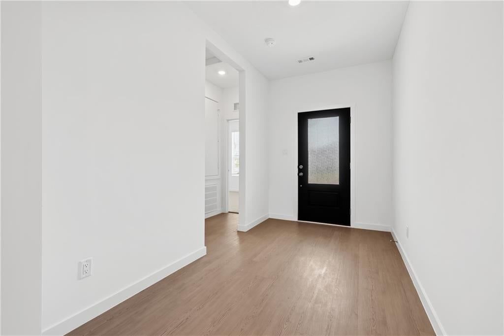 21347 Cleveland Street — photo 2